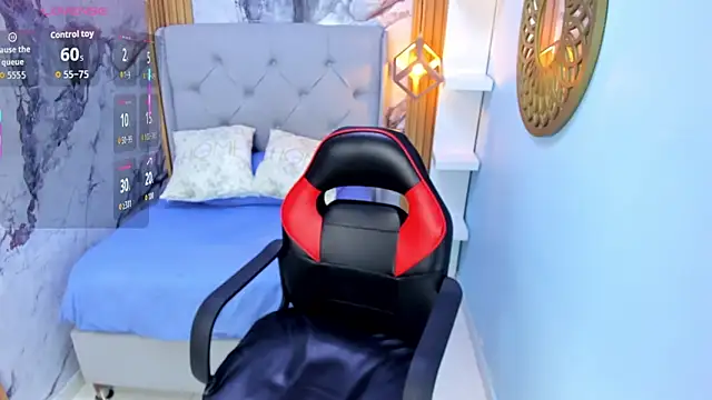 Snapshot of MEGANZARICK chatting on October 15, 12:38 pm MEGANZARICK online show from October 15, 12:38 pm