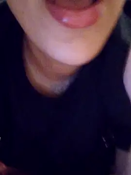 Sexlove1xo online show from May 1, 2:38 am