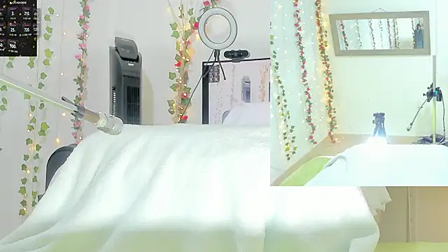 Genesis Love   online show from October 17, 9:23 am