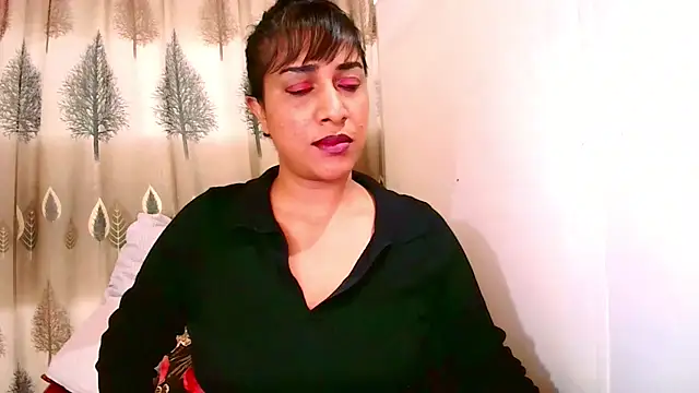 Indian Erotic69 online show from June 23, 5:27 am