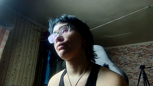 alenkasexovna online show from February 20, 4:46 pm