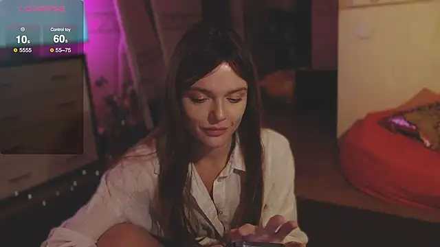 CherryRed Girl online show from February 24, 12:41 am