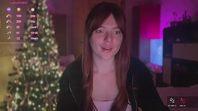 CherryRed Girl online show from December 13, 11:32 pm