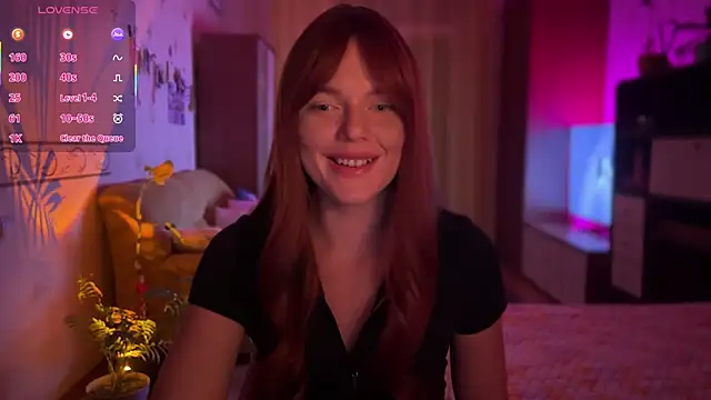 CherryRed Girl online show from July 30, 8:52 pm