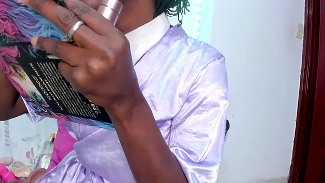 sindy castro online show from June 19, 1:37 pm