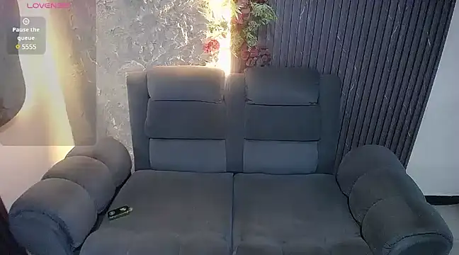 Snapshot of denise_babe_ chatting on March 15, 3:16 pm denise babe online show from March 15, 3:16 pm