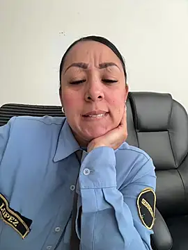 Megan-01- online show from April 24, 1:13 pm
