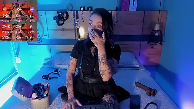 ChloeAllennn online show from January 17, 2:38 am