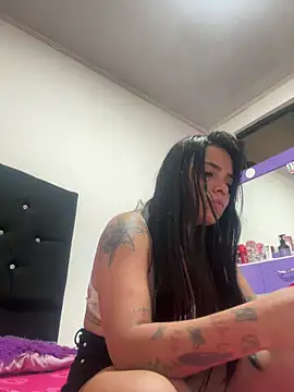 Georgina Vega online show from June 10, 6:23 am