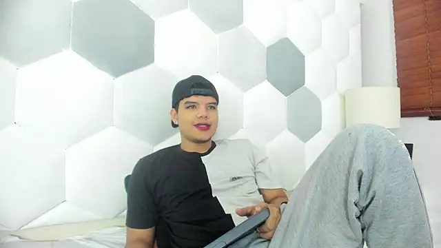 Axel Forte online show from March 9, 1:48 pm