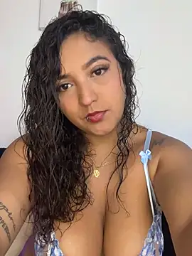 MarianaZapataa online show from March 8, 1:57 pm