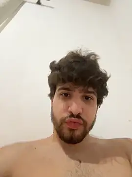 Snapshot of zJaulin chatting on November 12, 8:08 pm zJaulin online show from November 12, 8:08 pm