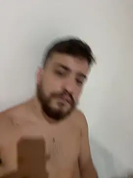 Snapshot of zJaulin chatting on December 17, 6:58 pm zJaulin online show from December 17, 6:58 pm