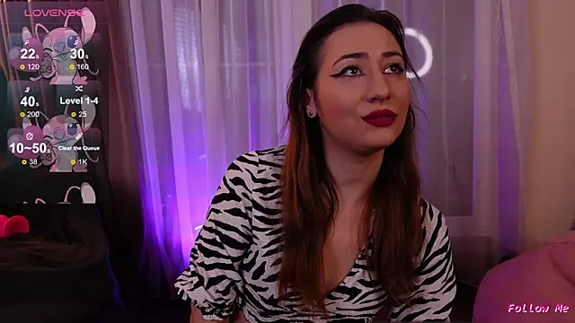 IsoldeBlis online show from October 23, 7:23 pm