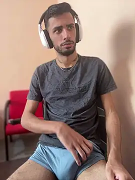 Snapshot of iendriw chatting on March 13, 12:02 pm iendriw online show from March 13, 12:02 pm