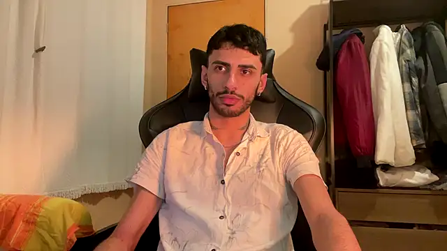 Snapshot of iendriw chatting on September 16, 1:39 am iendriw online show from September 16, 1:39 am