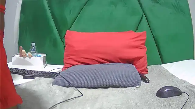 tasha97x online show from June 21, 4:37 am