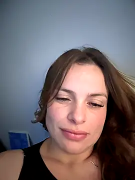 Snapshot of gynna_kimera chatting on September 25, 10:35 pm gynna kimera online show from September 25, 10:35 pm