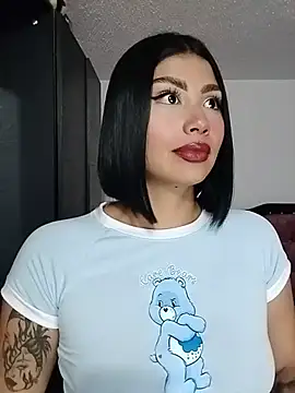Kylie brazt online show from July 21, 3:31 am
