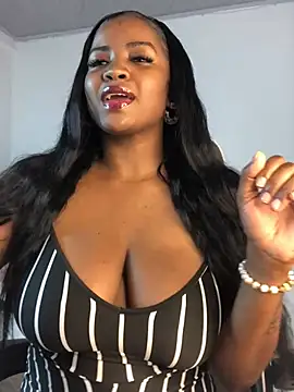 ValerieBlakee online show from June 12, 6:29 pm