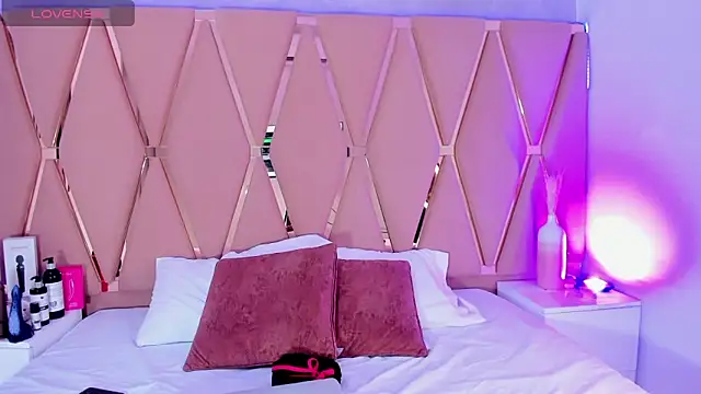 Emily Black1 online show from October 11, 2:55 am