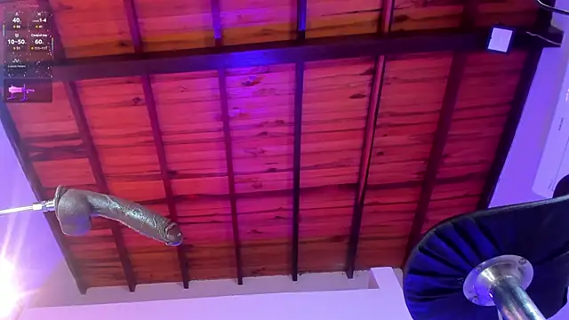 Snapshot of ValentinoMoreti chatting on November 26, 5:41 am ValentinoMoreti online show from November 26, 5:41 am