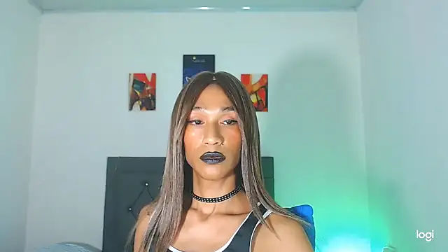 red veltet online show from March 17, 11:41 pm