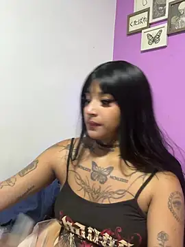 Snapshot of goth_tasha chatting on July 26, 12:19 am goth tasha online show from July 26, 12:19 am