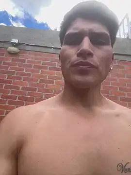 Snapshot of MaxxxSteil chatting on October 9, 4:49 pm MaxxxSteil online show from October 9, 4:49 pm