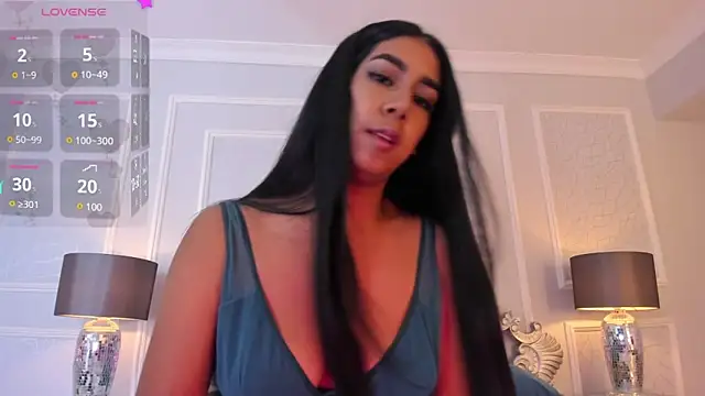 AnnieGibbyns online show from March 6, 6:26 pm