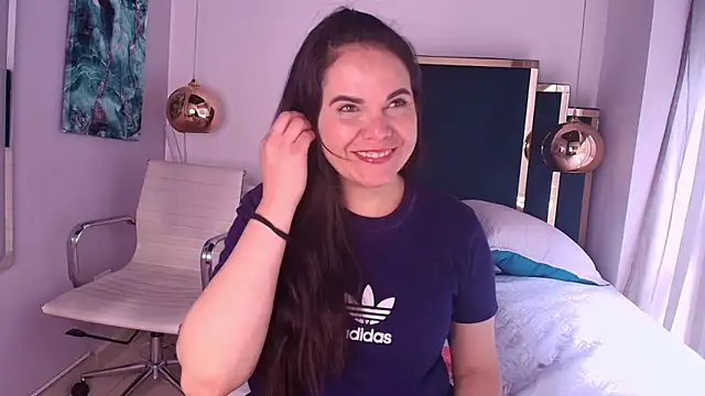 laura hotties online show from May 31, 6:09 pm