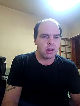 Jovissoares7ye online show from April 10, 2:39 am
