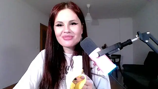 Snapshot of Della_Ideal chatting on March 17, 6:21 pm Della Ideal online show from March 17, 6:21 pm