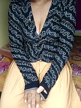 Snapshot of geetha_telugu_kan277 chatting on December 18, 10:49 pm geetha telugu kan277 online show from December 18, 10:49 pm