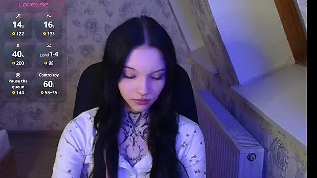 Snapshot of mefwhore chatting on March 19, 7:17 pm mefwhore online show from March 19, 7:17 pm