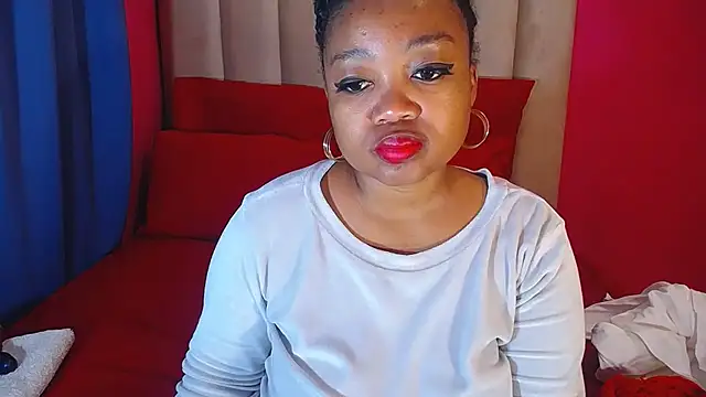 Snapshot of SEXYASSTINAXXX chatting on October 22, 3:29 am SEXYASSTINAXXX online show from October 22, 3:29 am