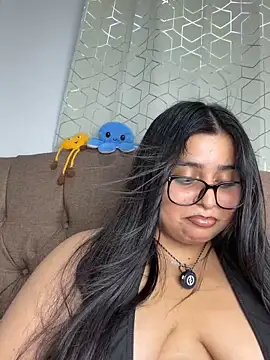 virginbrunette99 online show from June 21, 7:11 am