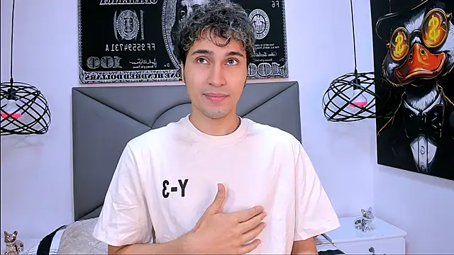 Snapshot of buddy_whitte chatting on January 12, 1:49 pm buddy whitte online show from January 12, 1:49 pm