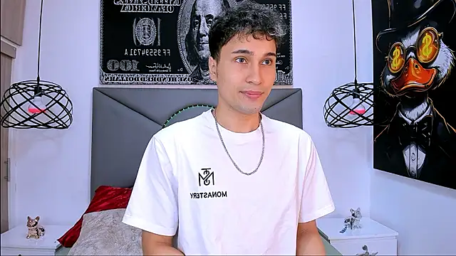 Snapshot of buddy_whitte chatting on February 8, 3:26 pm buddy whitte online show from February 8, 3:26 pm