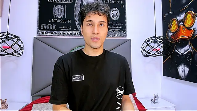 Snapshot of buddy_whitte chatting on February 13, 4:14 pm buddy whitte online show from February 13, 4:14 pm