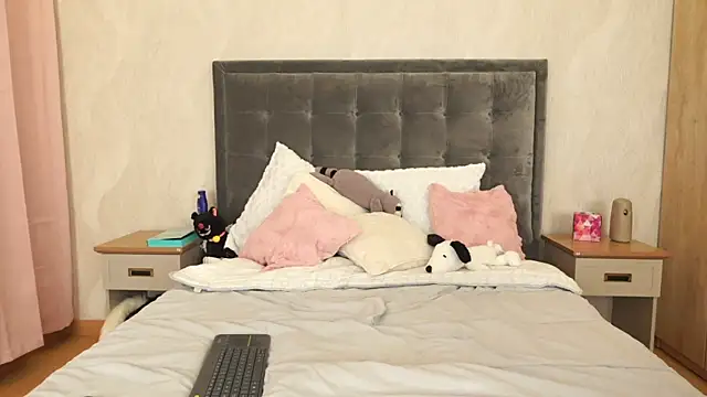 DaliaCruz online show from November 9, 7:12 pm