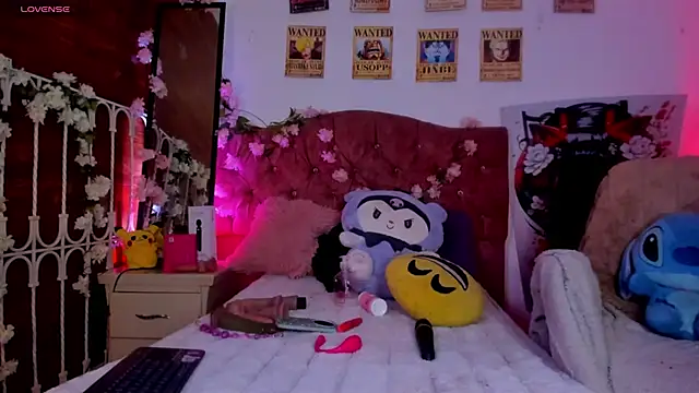 Snapshot of Minami_Nakamura chatting on November 28, 2:47 am Minami Nakamura online show from November 28, 2:47 am