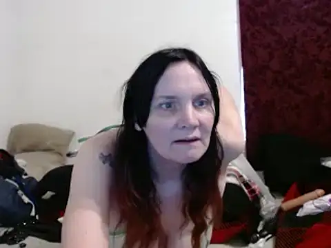 Snapshot of Hotmodel1984 chatting on December 4, 9:24 pm Hotmodel1984 online show from December 4, 9:24 pm