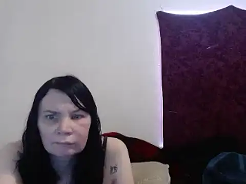 Snapshot of Hotmodel1984 chatting on January 30, 7:26 pm Hotmodel1984 online show from January 30, 7:26 pm