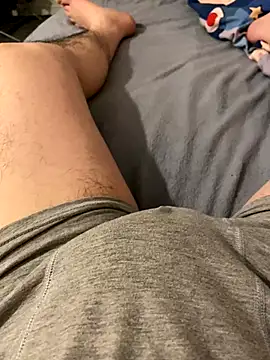 Snapshot of zou_9997 chatting on December 16, 3:22 am zou 9997 online show from December 16, 3:22 am