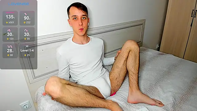 Snapshot of your_super_hero chatting on October 27, 2:37 am your super hero online show from October 27, 2:37 am