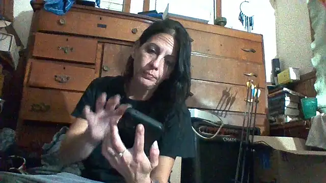 Snapshot of SillyRabbitz chatting on October 19, 7:20 am SillyRabbitz online show from October 19, 7:20 am