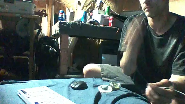 Snapshot of SillyRabbitz chatting on March 29, 7:58 pm SillyRabbitz online show from March 29, 7:58 pm