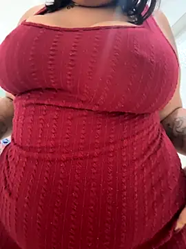 Snapshot of thataa_paixao chatting on November 13, 6:29 pm thataa paixao online show from November 13, 6:29 pm