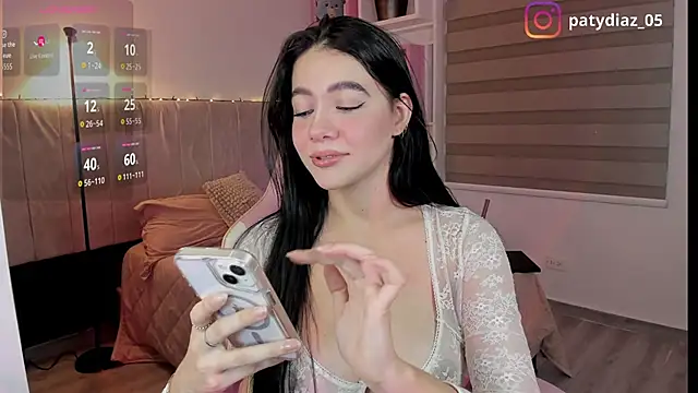 MiiaParker6972 online show from March 2, 12:35 am